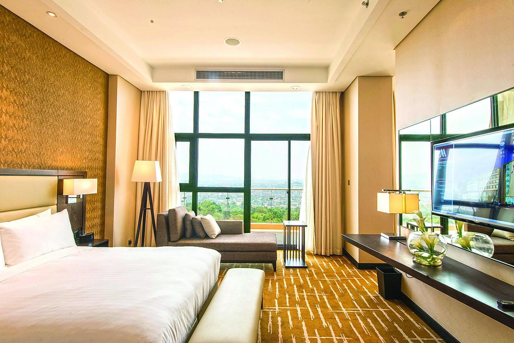 Kigali Marriott Hotel Buitenkant foto