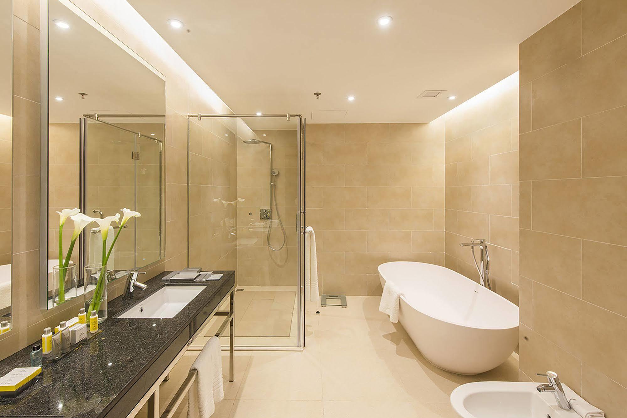 Kigali Marriott Hotel Buitenkant foto